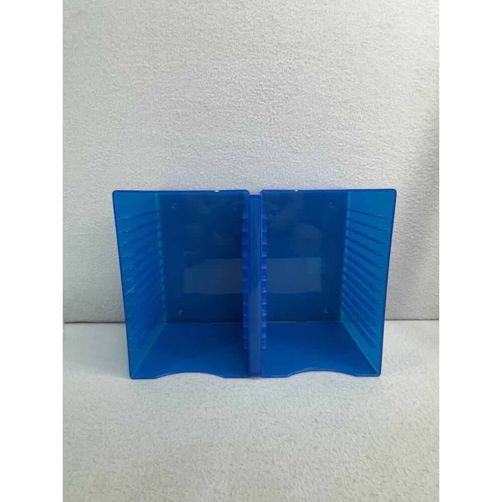 Vtg Blue 30 CD DVD Storage Disc Wall Mountable Holder Rack Atlantic - Picture 6 of 12
